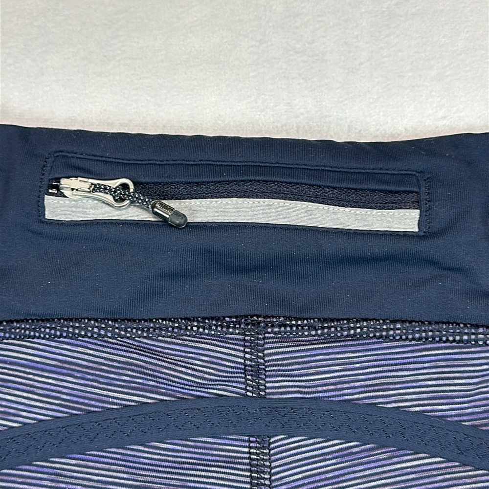 Lululemon Run Pace Capri Leggings Blue Size 8 Ruched Activewear Gymcore - Picture 9 of 12